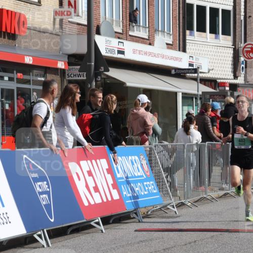 15.09.2024 - PSD Bank Halbmarathon Michael Strokosch http://msf.ph/oto/7076644 15.09.2024 11:09:24 Ziel 402, 499, 505 meine-sportfotos.de
