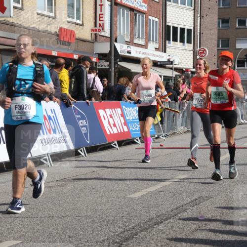 15.09.2024 - PSD Bank Halbmarathon Michael Strokosch http://msf.ph/oto/7076650 15.09.2024 12:17:26 Ziel 983, 2282, 2665, 2931, 2932, 3020, 3302 meine-sportfotos.de