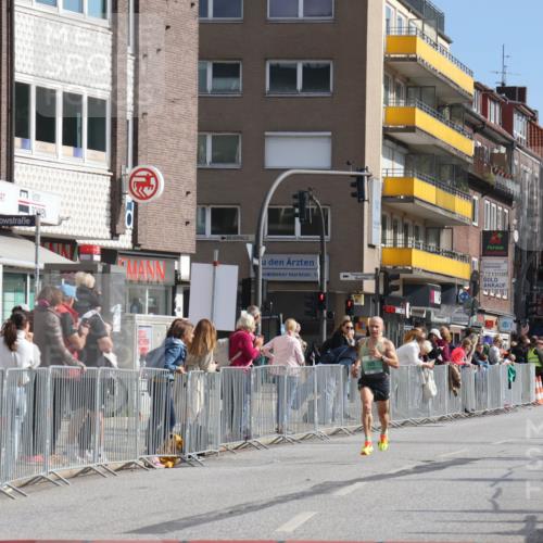 15.09.2024 - PSD Bank Halbmarathon Michael Strokosch http://msf.ph/oto/7076653 15.09.2024 11:09:25 Ziel 402, 505 meine-sportfotos.de