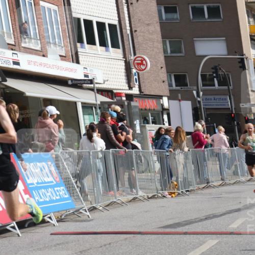15.09.2024 - PSD Bank Halbmarathon Michael Strokosch http://msf.ph/oto/7076663 15.09.2024 11:09:25 Ziel 402, 505 meine-sportfotos.de