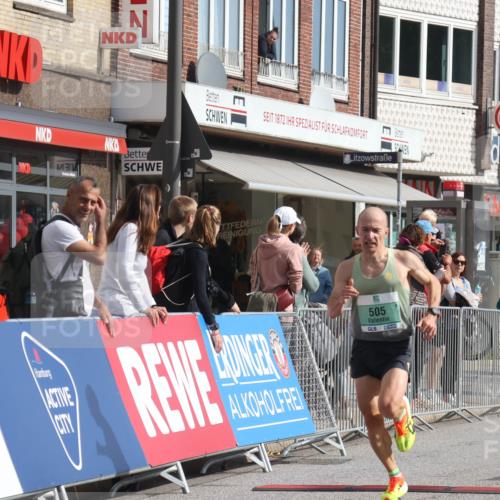 15.09.2024 - PSD Bank Halbmarathon Michael Strokosch http://msf.ph/oto/7076685 15.09.2024 11:09:29 Ziel 402, 505 meine-sportfotos.de