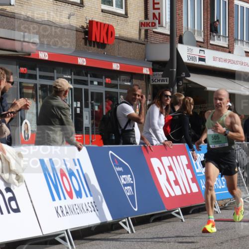 15.09.2024 - PSD Bank Halbmarathon Michael Strokosch http://msf.ph/oto/7076689 15.09.2024 11:09:29 Ziel 402, 505 meine-sportfotos.de