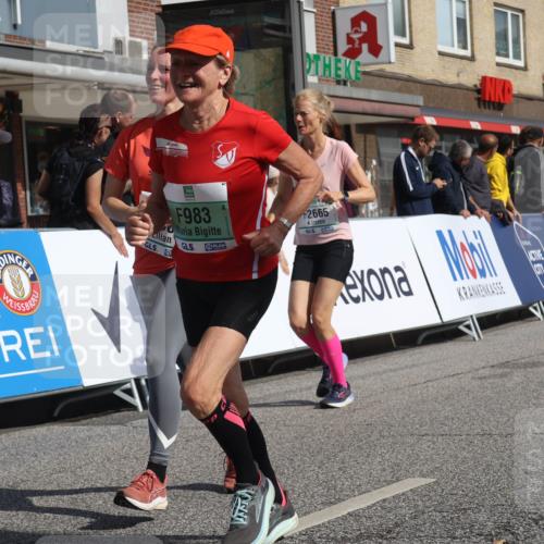 15.09.2024 - PSD Bank Halbmarathon Michael Strokosch http://msf.ph/oto/7076692 15.09.2024 12:17:28 Ziel 983, 2282, 2665, 3010, 3020, 3072, 3155, 3302 meine-sportfotos.de