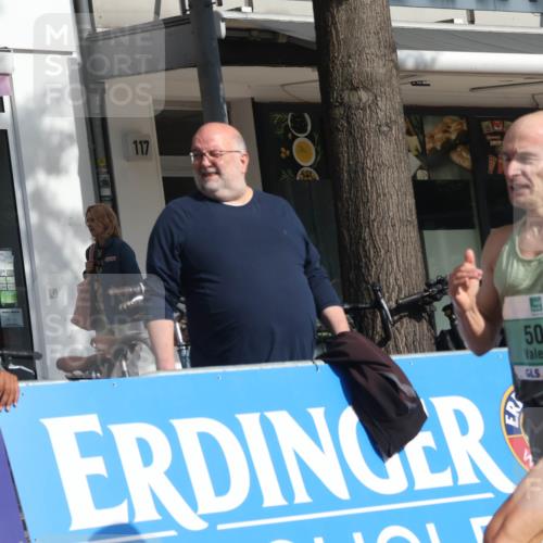 15.09.2024 - PSD Bank Halbmarathon Michael Strokosch http://msf.ph/oto/7076719 15.09.2024 11:09:31 Ziel 402, 505 meine-sportfotos.de