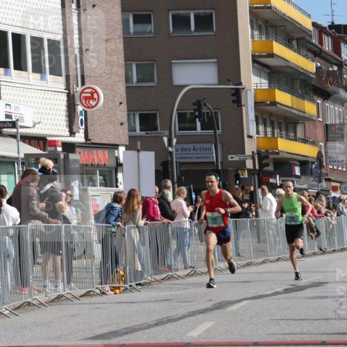 15.09.2024 - PSD Bank Halbmarathon Michael Strokosch http://msf.ph/oto/7076731 15.09.2024 11:09:42 Ziel 480, 504, 505 meine-sportfotos.de