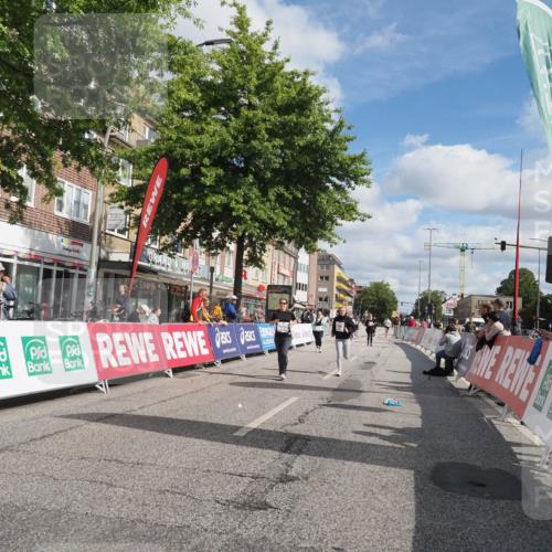 15.09.2024 - PSD Bank Halbmarathon Miley Keyser http://msf.ph/oto/7076743 15.09.2024 12:35:27 Ziel 2207, 2324, 3071, 3178, 3300, 3329, 3335, 3468 meine-sportfotos.de