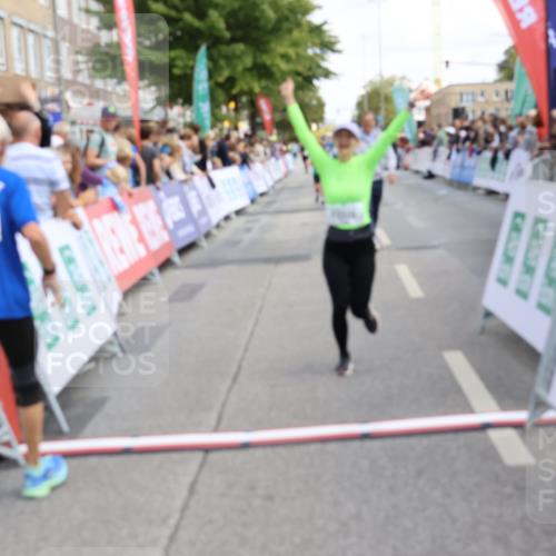 15.09.2024 - PSD Bank Halbmarathon Strokosch-Dieckow http://msf.ph/oto/7076744 15.09.2024 12:24:39 Ziel 1765, 1997, 2081, 3008, 3256, 3339, 3371, 3452 meine-sportfotos.de