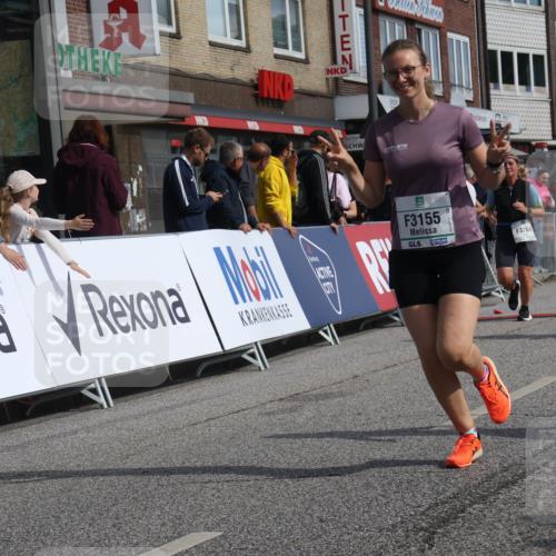 15.09.2024 - PSD Bank Halbmarathon Michael Strokosch http://msf.ph/oto/7076748 15.09.2024 12:17:37 Ziel 983, 1515, 2169, 2549, 2665, 2702, 3010, 3072, 3155, 3260, 3302 meine-sportfotos.de