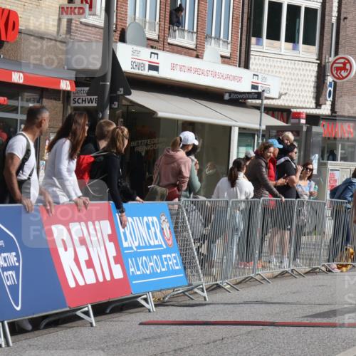 15.09.2024 - PSD Bank Halbmarathon Michael Strokosch http://msf.ph/oto/7076755 15.09.2024 11:09:43 Ziel 480, 504 meine-sportfotos.de