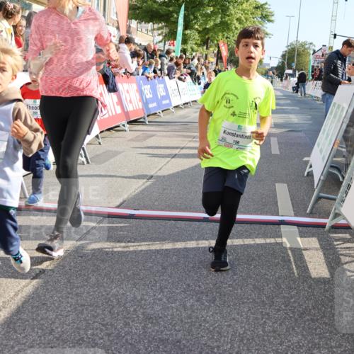 15.09.2024 - PSD Bank Halbmarathon Strokosch-Dieckow http://msf.ph/oto/7076764 15.09.2024 10:30:15 Ziel 3, 63, 97, 127, 156, 171, 185, 218, 225, 246, 252, 264, 281, 286, 289, 306 meine-sportfotos.de