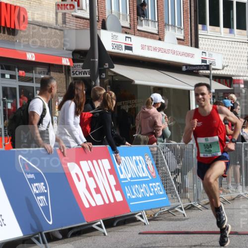 15.09.2024 - PSD Bank Halbmarathon Michael Strokosch http://msf.ph/oto/7076779 15.09.2024 11:09:44 Ziel 480, 504 meine-sportfotos.de