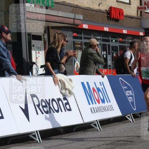 15.09.2024 - PSD Bank Halbmarathon Michael Strokosch http://msf.ph/oto/7076787 15.09.2024 11:09:45 Ziel 480, 504 meine-sportfotos.de