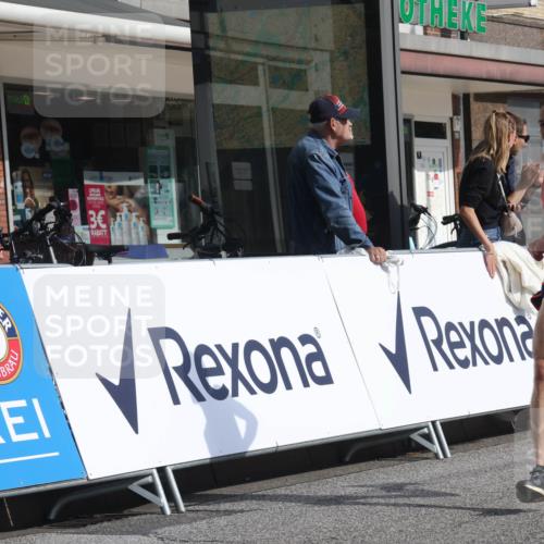 15.09.2024 - PSD Bank Halbmarathon Michael Strokosch http://msf.ph/oto/7076792 15.09.2024 11:09:46 Ziel 480, 504, 531 meine-sportfotos.de
