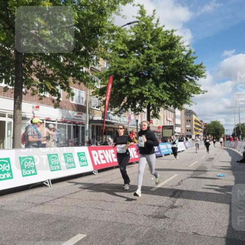 15.09.2024 - PSD Bank Halbmarathon Miley Keyser http://msf.ph/oto/7076793 15.09.2024 12:35:29 Ziel 2207, 2324, 3071, 3178, 3300, 3329, 3335, 3468 meine-sportfotos.de