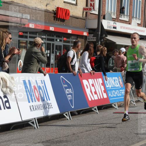 15.09.2024 - PSD Bank Halbmarathon Michael Strokosch http://msf.ph/oto/7076802 15.09.2024 11:09:47 Ziel 480, 490, 504, 531 meine-sportfotos.de