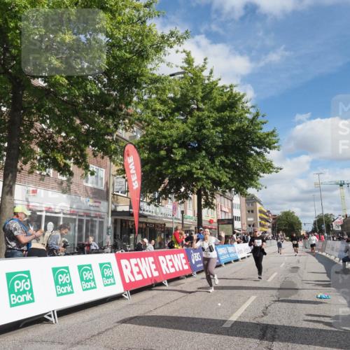 15.09.2024 - PSD Bank Halbmarathon Miley Keyser http://msf.ph/oto/7076845 15.09.2024 12:35:33 Ziel 1504, 2207, 2286, 2324, 3071, 3178, 3300, 3329, 3335, 3468 meine-sportfotos.de