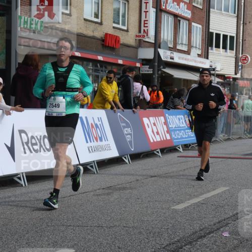 15.09.2024 - PSD Bank Halbmarathon Michael Strokosch http://msf.ph/oto/7076846 15.09.2024 12:17:44 Ziel 1515, 2169, 2298, 2424, 2549, 2702, 2762, 2971, 2991, 3010, 3072, 3084, 3155, 3260, 3498 meine-sportfotos.de