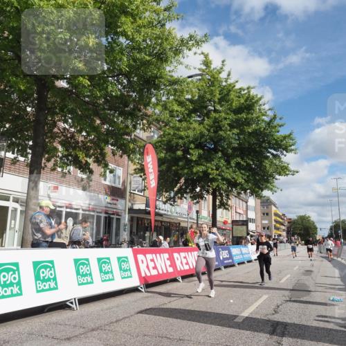 15.09.2024 - PSD Bank Halbmarathon Miley Keyser http://msf.ph/oto/7076859 15.09.2024 12:35:33 Ziel 1504, 2207, 2286, 2324, 3071, 3178, 3300, 3329, 3335, 3468 meine-sportfotos.de