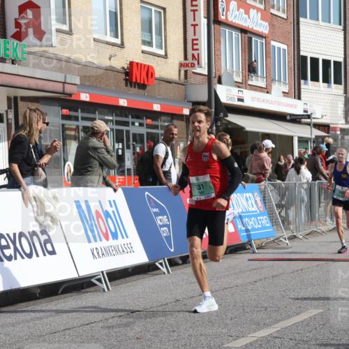 15.09.2024 - PSD Bank Halbmarathon Michael Strokosch http://msf.ph/oto/7076860 15.09.2024 11:09:53 Ziel 470, 473, 480, 490, 504, 514, 531 meine-sportfotos.de