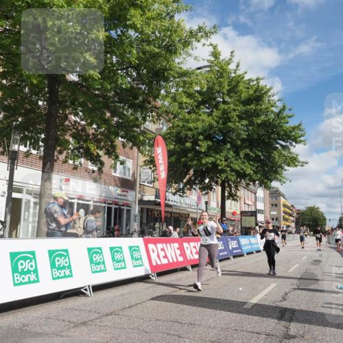 15.09.2024 - PSD Bank Halbmarathon Miley Keyser http://msf.ph/oto/7076863 15.09.2024 12:35:34 Ziel 1504, 2207, 2286, 2324, 3071, 3178, 3300, 3329, 3335, 3468 meine-sportfotos.de