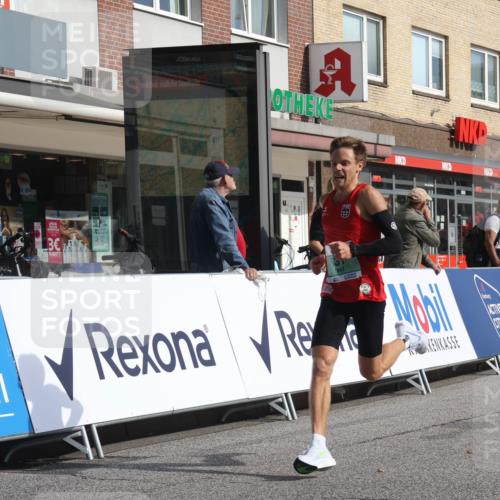 15.09.2024 - PSD Bank Halbmarathon Michael Strokosch http://msf.ph/oto/7076864 15.09.2024 11:09:53 Ziel 470, 473, 480, 490, 504, 514, 531 meine-sportfotos.de