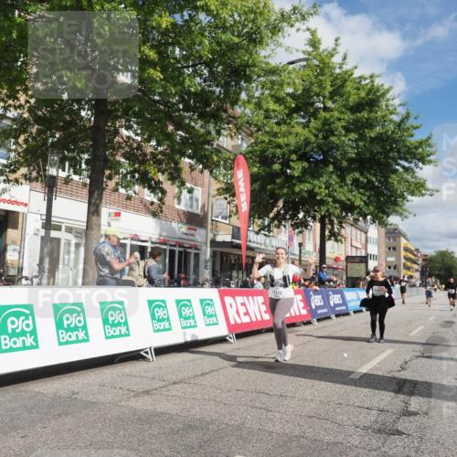 15.09.2024 - PSD Bank Halbmarathon Miley Keyser http://msf.ph/oto/7076873 15.09.2024 12:35:34 Ziel 1504, 2207, 2286, 2324, 3071, 3178, 3300, 3329, 3335, 3468 meine-sportfotos.de