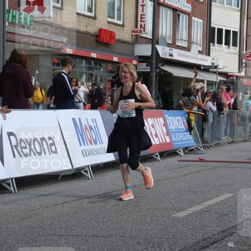 15.09.2024 - PSD Bank Halbmarathon Michael Strokosch http://msf.ph/oto/7076888 15.09.2024 12:17:47 Ziel 1515, 2169, 2298, 2424, 2549, 2702, 2762, 2971, 2991, 3010, 3072, 3084, 3155, 3260, 3498 meine-sportfotos.de
