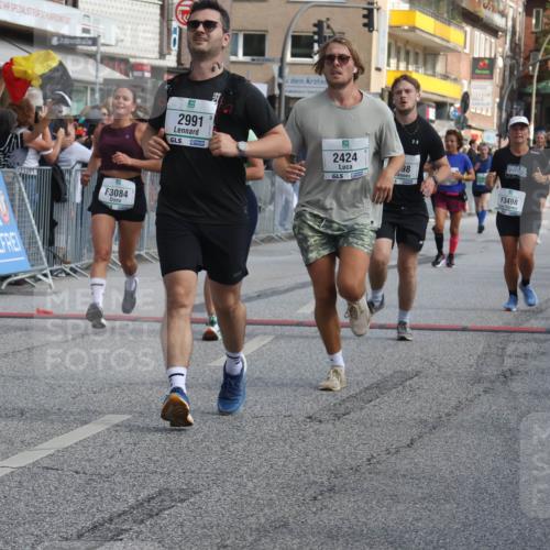 15.09.2024 - PSD Bank Halbmarathon Michael Strokosch http://msf.ph/oto/7076905 15.09.2024 12:17:49 Ziel 1515, 2169, 2298, 2424, 2549, 2702, 2762, 2916, 2971, 2991, 3070, 3084, 3260, 3498 meine-sportfotos.de