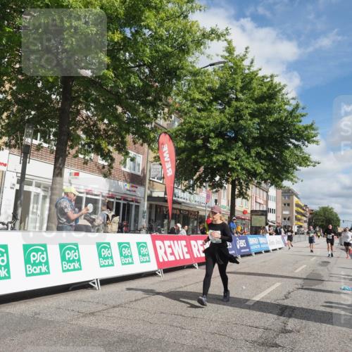 15.09.2024 - PSD Bank Halbmarathon Miley Keyser http://msf.ph/oto/7076906 15.09.2024 12:35:35 Ziel 1504, 2207, 2286, 2324, 3071, 3178, 3300, 3329, 3335, 3468 meine-sportfotos.de