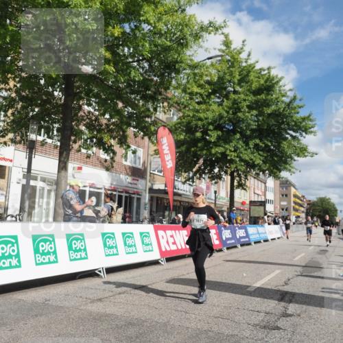 15.09.2024 - PSD Bank Halbmarathon Miley Keyser http://msf.ph/oto/7076916 15.09.2024 12:35:35 Ziel 1504, 2207, 2286, 2324, 3071, 3178, 3300, 3329, 3335, 3468 meine-sportfotos.de