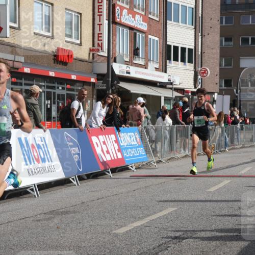 15.09.2024 - PSD Bank Halbmarathon Michael Strokosch http://msf.ph/oto/7076921 15.09.2024 11:09:58 Ziel 470, 473, 480, 484, 490, 504, 514, 519, 531 meine-sportfotos.de