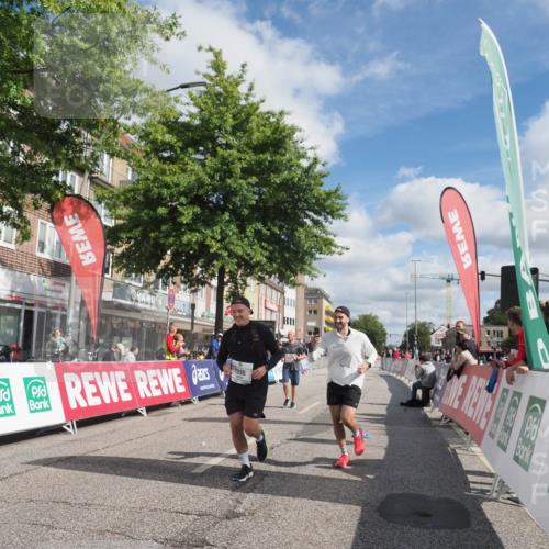 15.09.2024 - PSD Bank Halbmarathon Miley Keyser http://msf.ph/oto/7076966 15.09.2024 12:35:40 Ziel 1504, 1895, 2257, 2286, 3071, 3178, 3300, 3329, 3468 meine-sportfotos.de