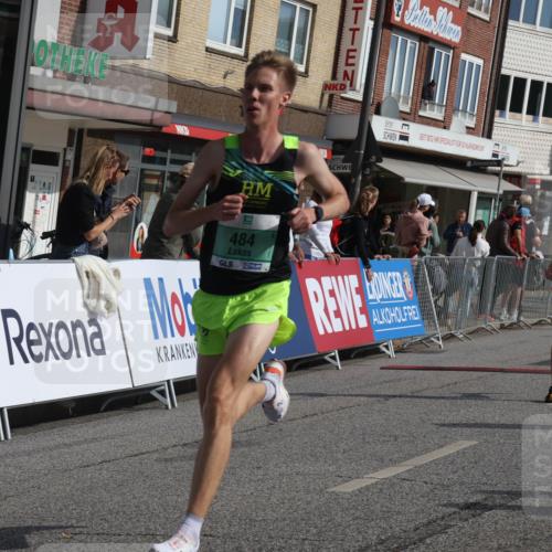 15.09.2024 - PSD Bank Halbmarathon Michael Strokosch http://msf.ph/oto/7076978 15.09.2024 11:10:05 Ziel 463, 470, 473, 484, 490, 514, 519, 531 meine-sportfotos.de