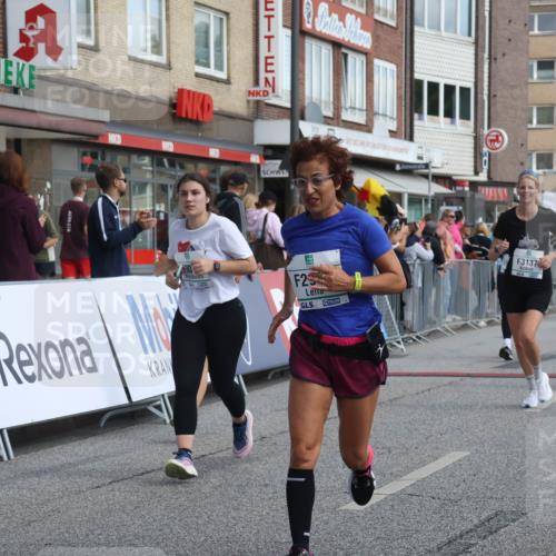 15.09.2024 - PSD Bank Halbmarathon Michael Strokosch http://msf.ph/oto/7077002 15.09.2024 12:17:58 Ziel 789, 1959, 2298, 2424, 2762, 2916, 2971, 2991, 3070, 3074, 3084, 3137, 3208, 3382, 3498 meine-sportfotos.de