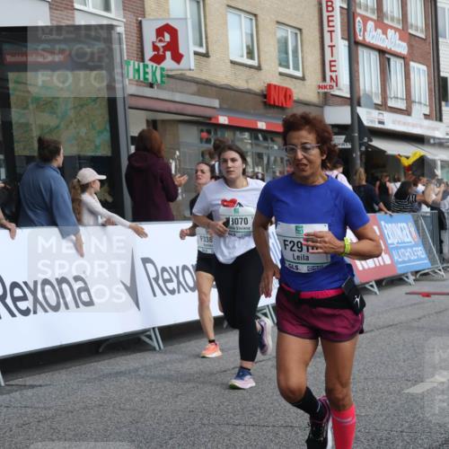 15.09.2024 - PSD Bank Halbmarathon Michael Strokosch http://msf.ph/oto/7077007 15.09.2024 12:17:59 Ziel 789, 1959, 2298, 2424, 2762, 2916, 2971, 2991, 3070, 3074, 3084, 3137, 3208, 3382, 3498 meine-sportfotos.de