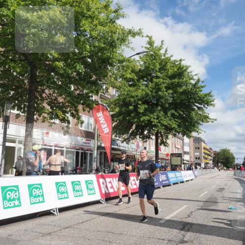 15.09.2024 - PSD Bank Halbmarathon Miley Keyser http://msf.ph/oto/7077013 15.09.2024 12:35:42 Ziel 1504, 1895, 2257, 2286, 3071, 3178, 3329 meine-sportfotos.de