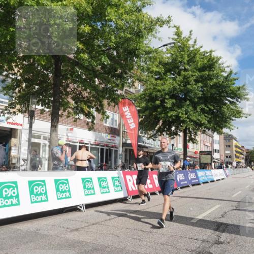 15.09.2024 - PSD Bank Halbmarathon Miley Keyser http://msf.ph/oto/7077022 15.09.2024 12:35:43 Ziel 1504, 1895, 2257, 2286, 3071, 3178, 3329 meine-sportfotos.de