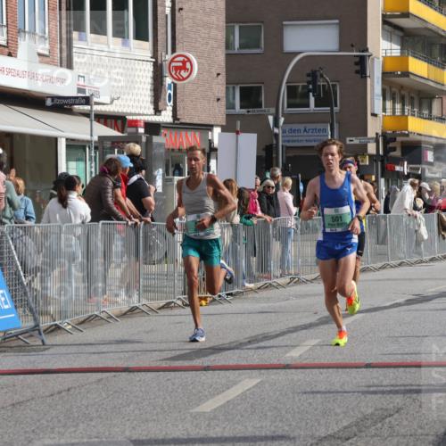 15.09.2024 - PSD Bank Halbmarathon Michael Strokosch http://msf.ph/oto/7077036 15.09.2024 11:10:11 Ziel 463, 470, 478, 484, 501, 507, 519 meine-sportfotos.de