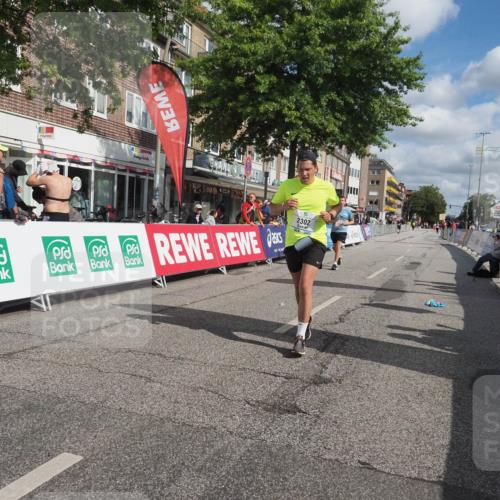 15.09.2024 - PSD Bank Halbmarathon Miley Keyser http://msf.ph/oto/7077042 15.09.2024 12:36:16 Ziel 2302, 2380 meine-sportfotos.de