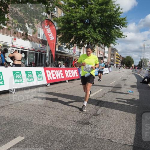 15.09.2024 - PSD Bank Halbmarathon Miley Keyser http://msf.ph/oto/7077046 15.09.2024 12:36:16 Ziel 2302, 2380 meine-sportfotos.de