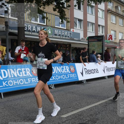 15.09.2024 - PSD Bank Halbmarathon Michael Strokosch http://msf.ph/oto/7077058 15.09.2024 12:18:02 Ziel 789, 1959, 2085, 2298, 2424, 2762, 2916, 3070, 3074, 3084, 3095, 3137, 3208, 3382, 3498 meine-sportfotos.de