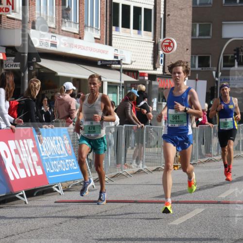15.09.2024 - PSD Bank Halbmarathon Michael Strokosch http://msf.ph/oto/7077061 15.09.2024 11:10:12 Ziel 463, 470, 478, 484, 501, 507, 519 meine-sportfotos.de