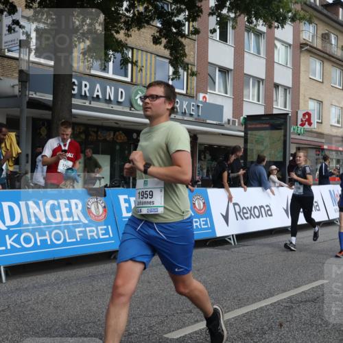 15.09.2024 - PSD Bank Halbmarathon Michael Strokosch http://msf.ph/oto/7077072 15.09.2024 12:18:03 Ziel 789, 1959, 2085, 2298, 2762, 2916, 3070, 3074, 3084, 3095, 3137, 3208, 3382, 3498 meine-sportfotos.de