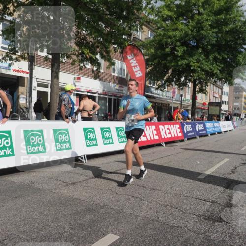 15.09.2024 - PSD Bank Halbmarathon Miley Keyser http://msf.ph/oto/7077074 15.09.2024 12:36:19 Ziel 2302, 2380 meine-sportfotos.de