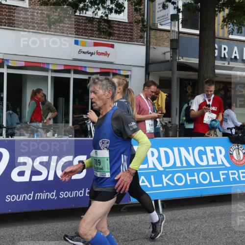 15.09.2024 - PSD Bank Halbmarathon Michael Strokosch http://msf.ph/oto/7077103 15.09.2024 12:18:05 Ziel 789, 1959, 2085, 2916, 3070, 3074, 3095, 3137, 3208, 3382 meine-sportfotos.de