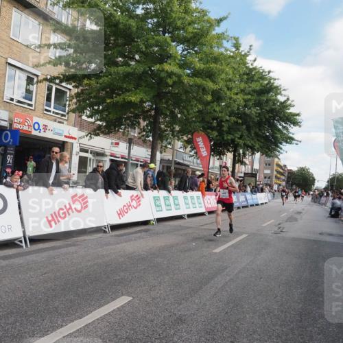 15.09.2024 - PSD Bank Halbmarathon Miley Keyser http://msf.ph/oto/7077117 15.09.2024 11:34:07 Ziel 646, 713, 743, 946, 1214, 1396, 1460, 1802, 2467, 2617 meine-sportfotos.de