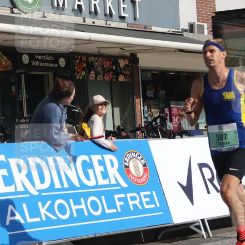 15.09.2024 - PSD Bank Halbmarathon Michael Strokosch http://msf.ph/oto/7077119 15.09.2024 11:10:16 Ziel 463, 478, 484, 501, 507, 519 meine-sportfotos.de