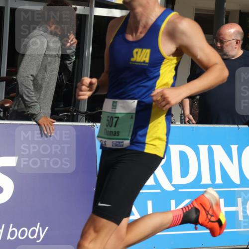 15.09.2024 - PSD Bank Halbmarathon Michael Strokosch http://msf.ph/oto/7077131 15.09.2024 11:10:17 Ziel 463, 478, 484, 501, 507, 519 meine-sportfotos.de