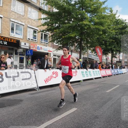 15.09.2024 - PSD Bank Halbmarathon Miley Keyser http://msf.ph/oto/7077141 15.09.2024 11:34:08 Ziel 646, 713, 743, 946, 1214, 1396, 1460, 1802, 2467, 2617 meine-sportfotos.de