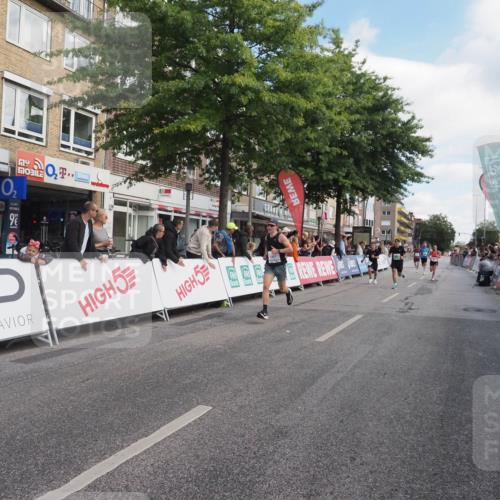 15.09.2024 - PSD Bank Halbmarathon Miley Keyser http://msf.ph/oto/7077148 15.09.2024 11:34:11 Ziel 646, 713, 946, 1214, 1396, 1460, 1802, 2467, 2617 meine-sportfotos.de